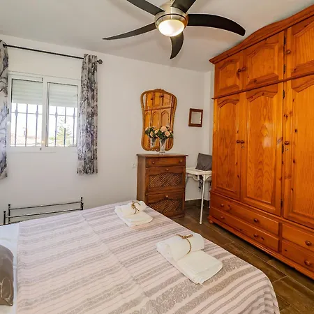 Holiday home Cubo's Cortijos Del Sol Mayoral House